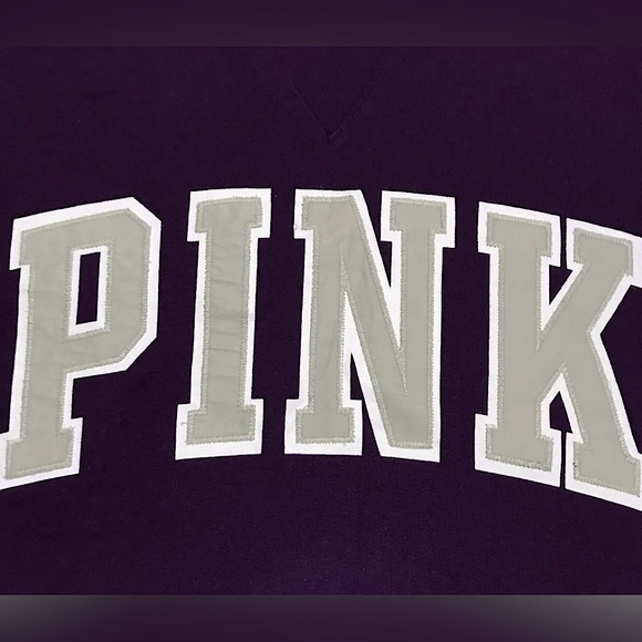 🆕🔥PINK BY VS REALLY CUTE CREW NECK FITTED SWEATSHIRT PURPLE&GRAY NWOT!! - Picture 3 of 6